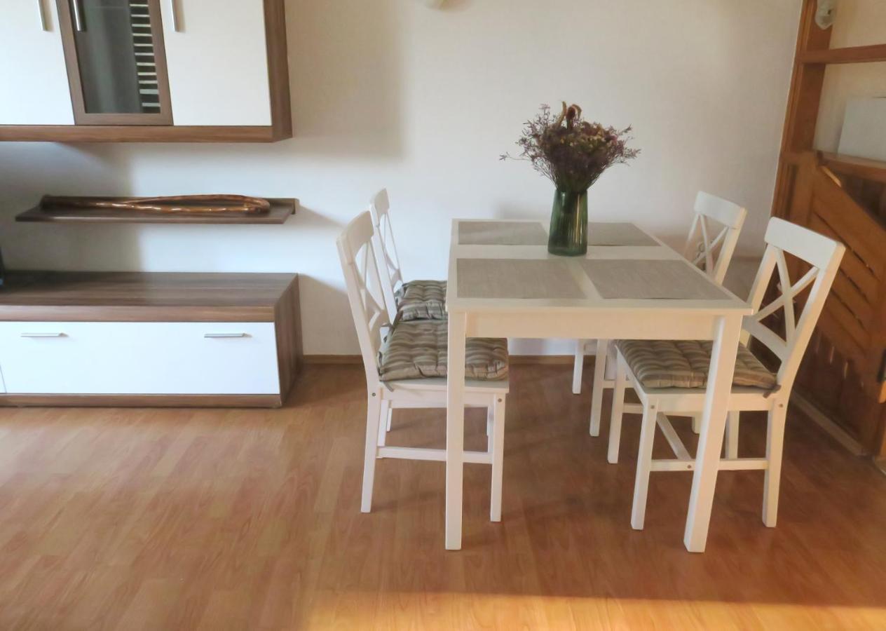 Elda Appartement Pula Buitenkant foto